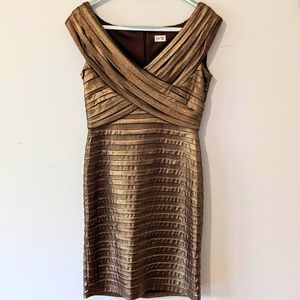 GORGEOUS gold bodycon dress. Cache, size 6